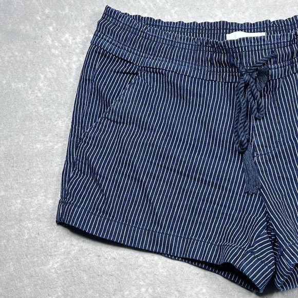 LOFT Shorts Women’s Size Medium Blue White Stripe Heavy Denim Drawstring Pocket - Picture 4 of 13
